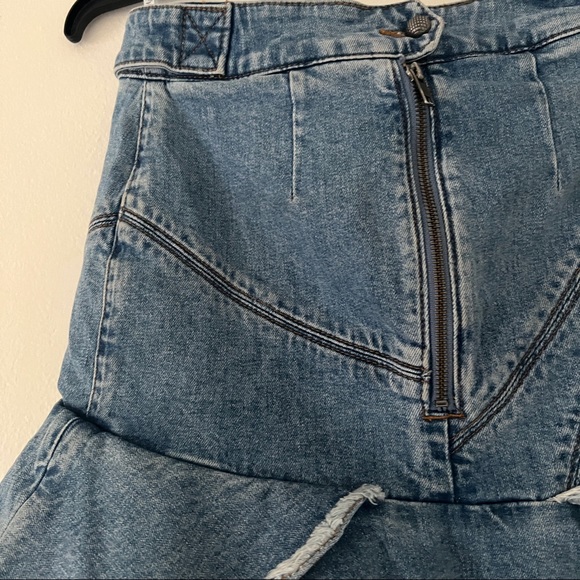 AJE Denim Mini Skirt • Classic Wash • Second Hand • Size 4AU RRP $295 - Picture 14 of 16